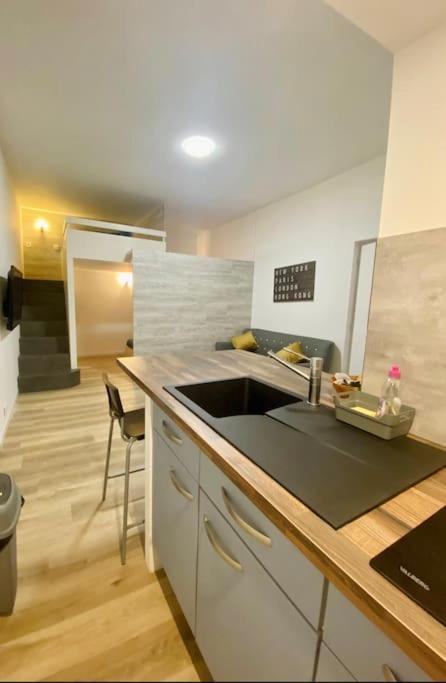 T2 Neuf Pour 4 Pers , Bien Place Et Parking Gratuit Apartment ตูลูส ภายนอก รูปภาพ